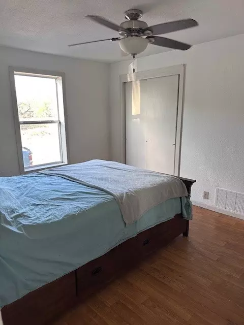 Bedroom - 5452 Fm 666 St, Mathis, TX 78368 photo 1 of 3