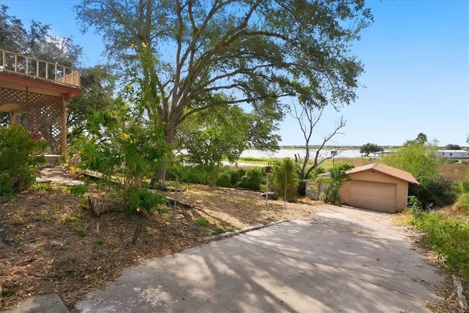 Exterior - 117 Knoll Trl, Sandia, TX 78383 photo 4 of 5