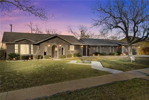 11134 Timbergrove Ln, Corpus Christi, TX 78410