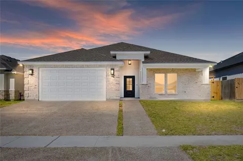 1454 Sansa St, Corpus Christi, TX 78415