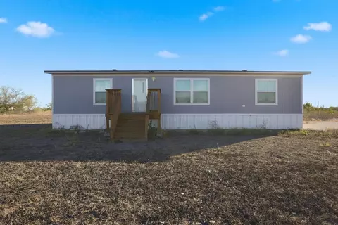 553 Jennifer Loop, Orange Grove, TX 78372