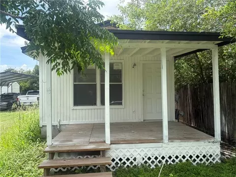 4915 Cynthia St, Corpus Christi, TX 78410
