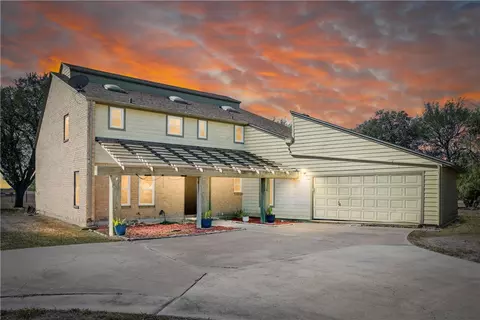 3649 Valley Vw, Robstown, TX 78380