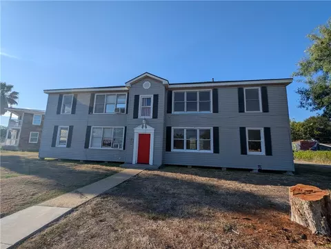 740 Texas Ave, Corpus Christi, TX 78404