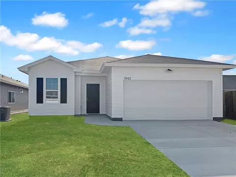1942 Topwater, Aransas Pass, TX 78336