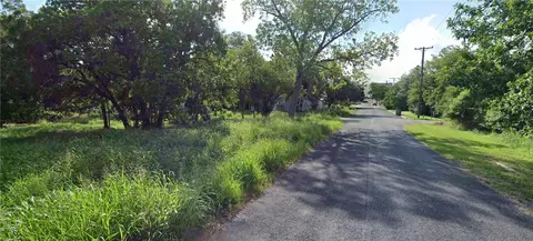 101 N Victoria St, Victoria, TX 77901