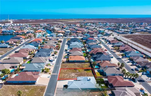 14129 La Blanquilla Dr, Corpus Christi, TX 78418