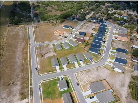 3646 Perry, Corpus Christi, TX 78410