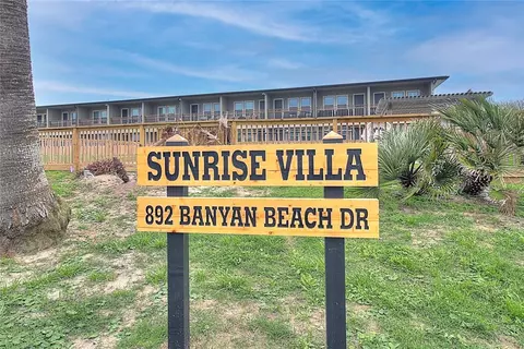 892 Banyan Beach Dr #109, Port Aransas, TX 78373