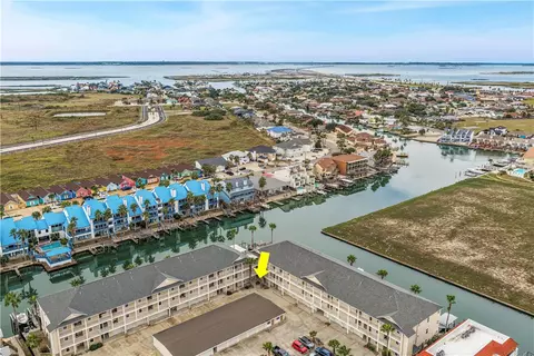 14427 Compass St #A6, Corpus Christi, TX 78418