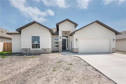 1437 Lois Chesney St, Corpus Christi, TX 78415
