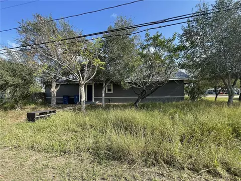 Exterior - 401 E 6th St, Bishop, TX 78343 photo 2 of 2