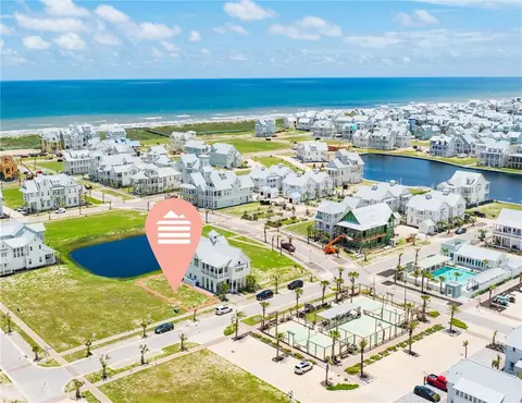 210 Playtime Dr, Port Aransas, TX 78373
