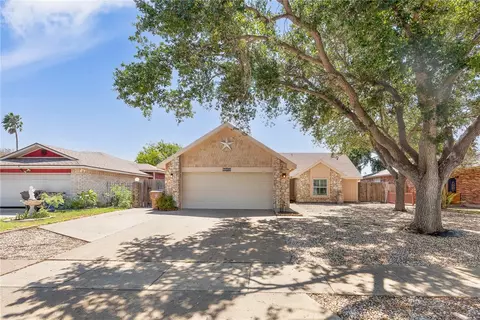 2238 Baffin Bay Dr, Corpus Christi, TX 78418