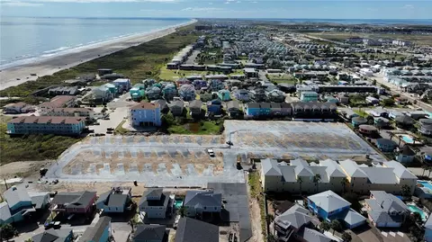 770 Sandcastle Dr #21, Port Aransas, TX 78373
