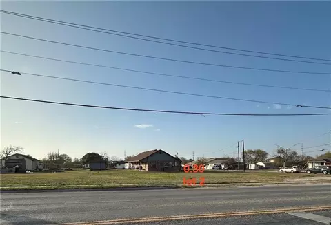 00 Gregory 2nd, Gregory, TX 78359