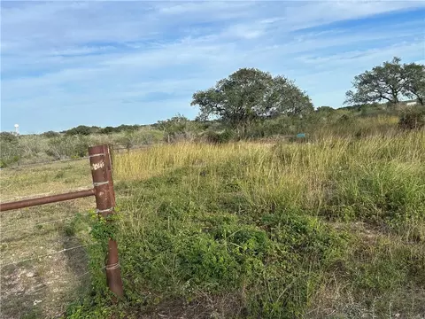 0000 Airport Rd, Beeville, TX 78102