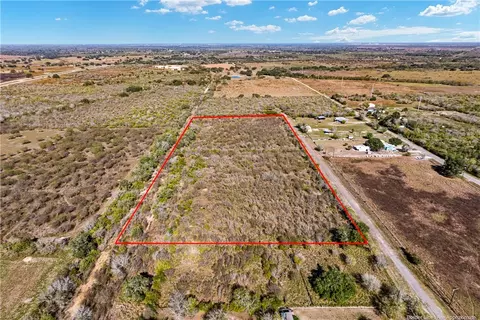 tbd 2nd St, Skidmore, TX 78389