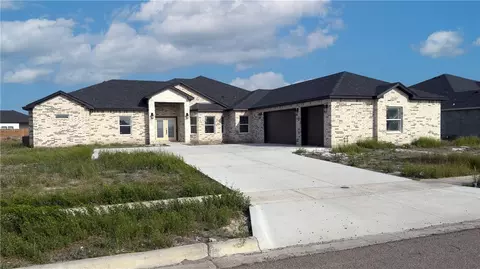 2602 Atlantic View St, Corpus Christi, TX 78415