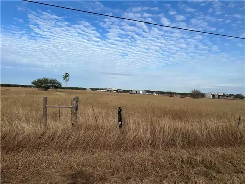 8051 Fm 1068, Mathis, TX 78368 photo 6