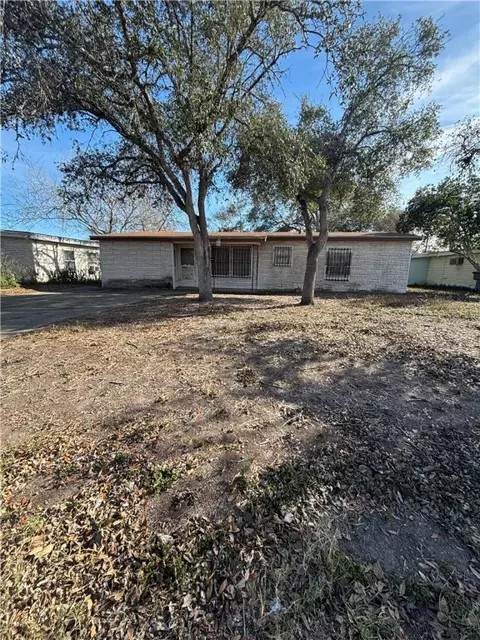 1409 Lalita St, Alice, TX 78332