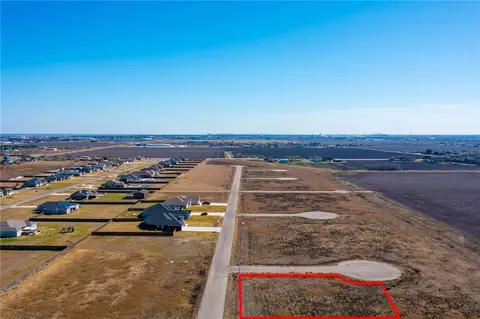 4709 Shiraz Ct, Robstown, TX 78380
