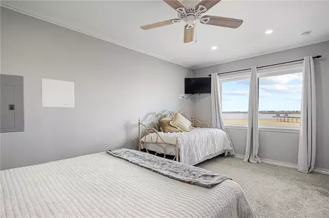 Bedroom - 140 Zenna Dr, Mathis, TX 78368 photo 4 of 5