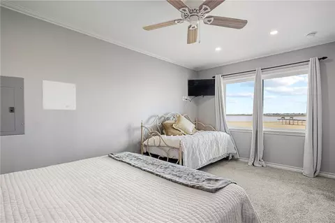 Bedroom - 140 Zenna Dr, Mathis, TX 78368 photo 4 of 5