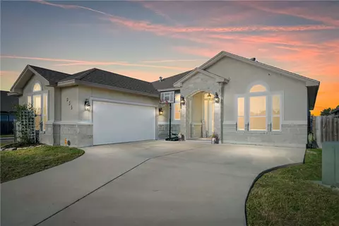 354 Oakdale Dr, Corpus Christi, TX 78418