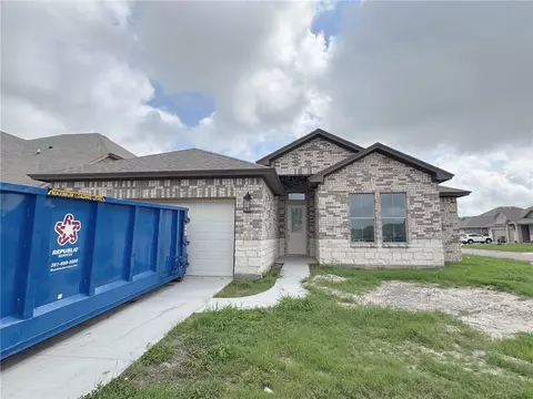 8174 Luz De Luna St, Corpus Christi, TX 78414