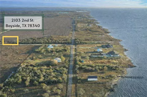 2103 Second St, Bayside, TX 78340