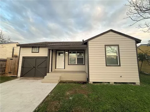 4806 Kendall Dr, Corpus Christi, TX 78415