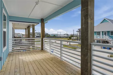 115 Flounder Dr, Port Aransas, TX 78373