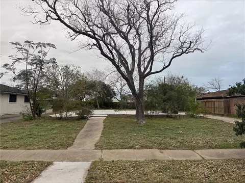 4510 Stonegate Way, Corpus Christi, TX 78411