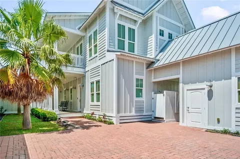 123 Fish Hook, Port Aransas, TX 78373