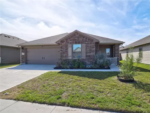 7725 Bullrider Dr, Corpus Christi, TX 78414