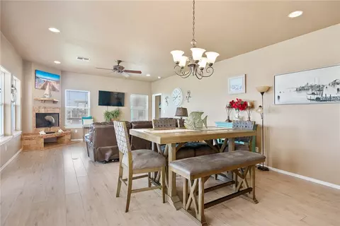 Dining - 384 Egery Island Rd, Taft, TX 78390 photo 2 of 3
