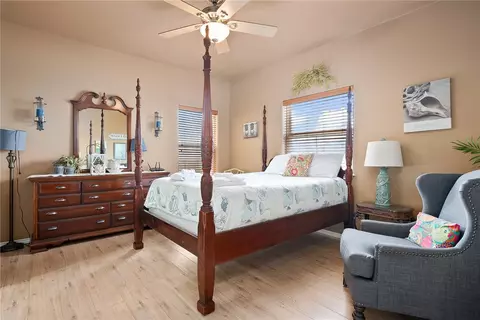 Bedroom - 384 Egery Island Rd, Taft, TX 78390 photo 2 of 4