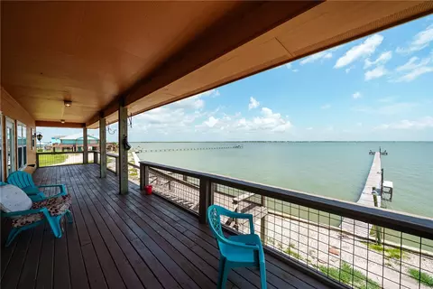 Exterior - 384 Egery Island Rd, Taft, TX 78390 photo 4 of 5