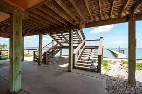 Exterior - 384 Egery Island Rd, Taft, TX 78390 photo 5 of 5