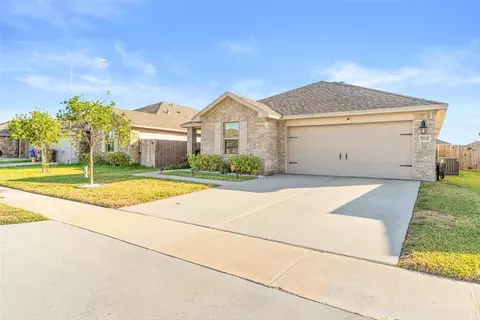 7817 Bullrider Dr, Corpus Christi, TX 78414