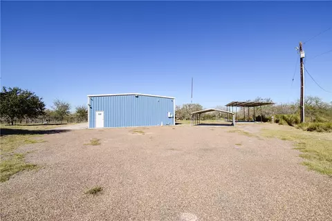 Exterior - 23250 Cr 1038, Mathis, TX 78368 photo 2 of 8