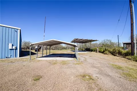Exterior - 23250 Cr 1038, Mathis, TX 78368 photo 7 of 8