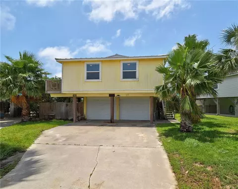 617 Pelican, Port Aransas, TX 78373