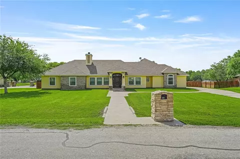 5498 Lonesome Dove, Robstown, TX 78380