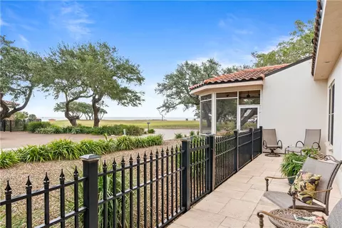 1502 Royal Oaks Trl #1502, Rockport, TX 78382