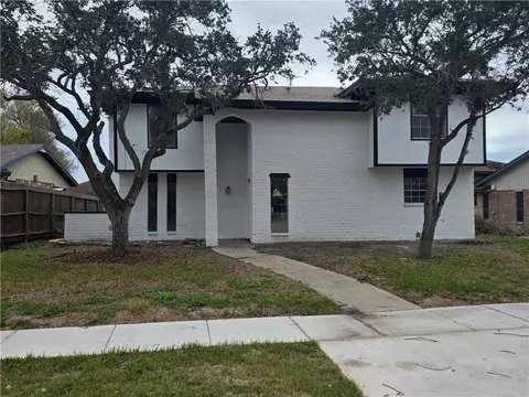 932 Waterview St, Portland, TX 78374