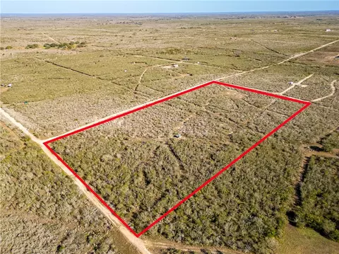 449 Double Eagle Rd, George West, TX 78022 photo 14