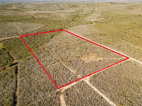 449 Double Eagle Rd, George West, TX 78022 photo 13
