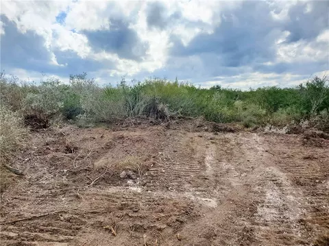 449 Double Eagle Rd, George West, TX 78022 photo 9